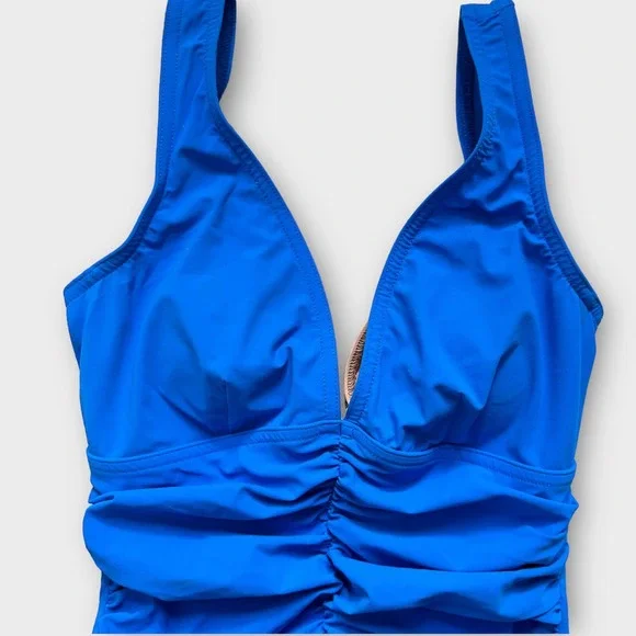 Elegant Blue Women's One Piece Swimsuit - Picture 2 of 10